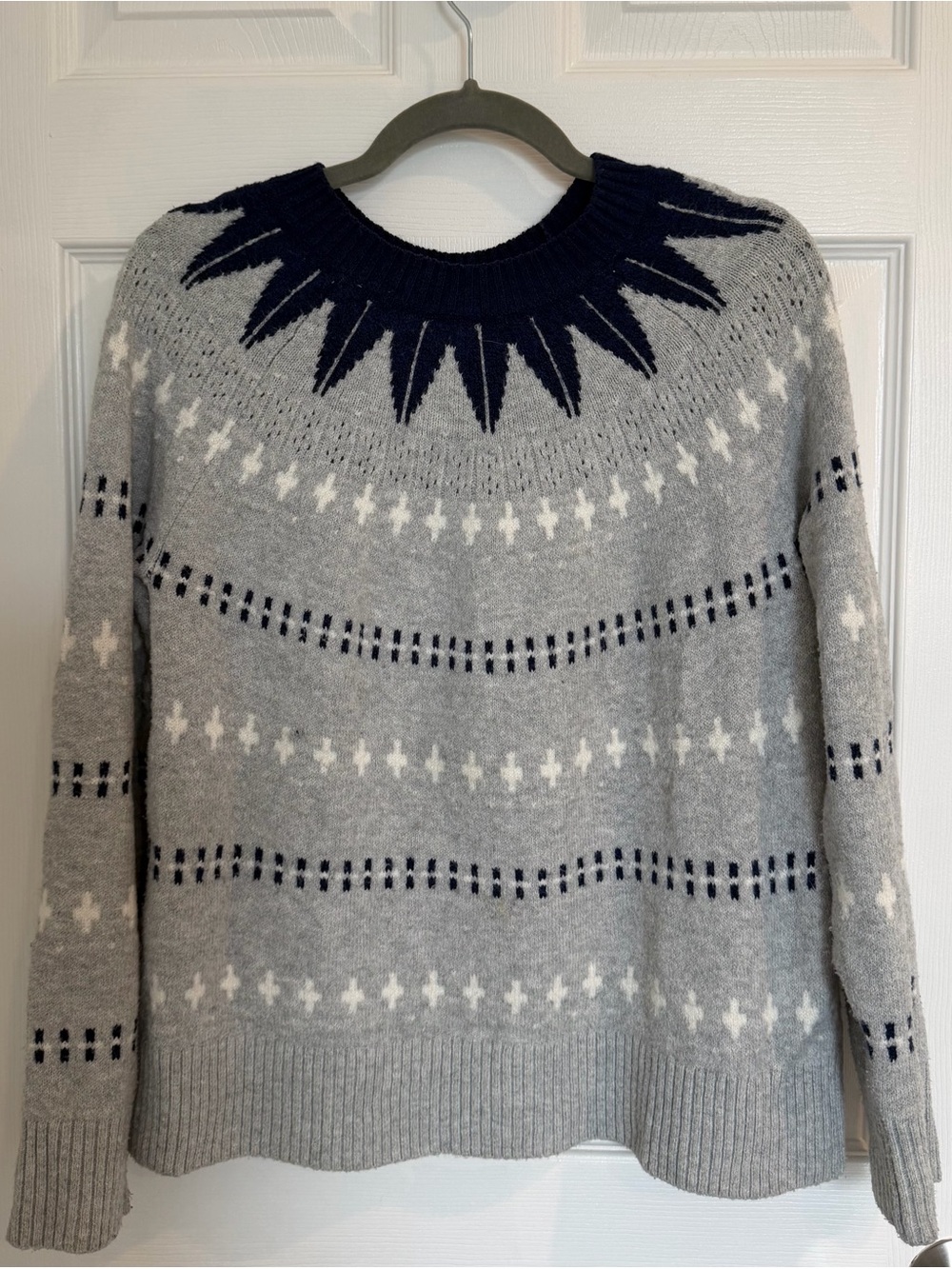 Banana Republic Grey and Navy Fair Isle Crewneck Sweater